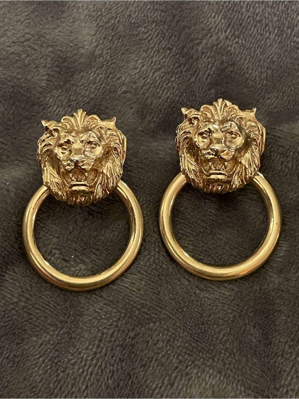 Vintage Gold Lion Head Door Knocker Earrings - screw back